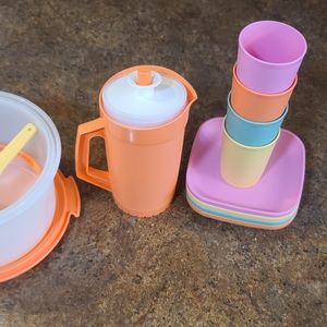 Kids Tupperware set
